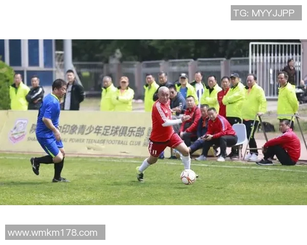 西安足球队运营模式解析与发展前景探讨