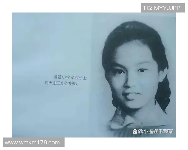 足球明星的亚裔女友背后的故事与她的奋斗历程揭秘